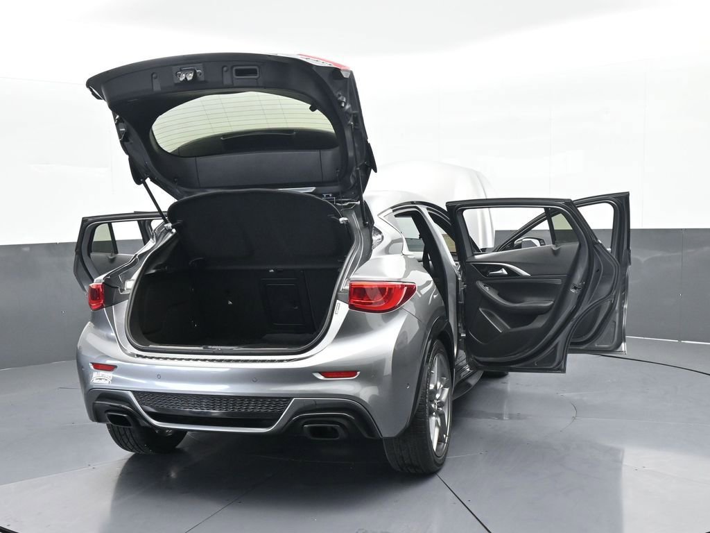 Used 2017 INFINITI QX30 Sport w/ Sport Leather Package image 67