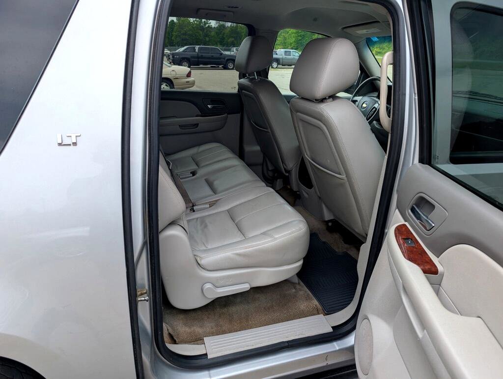 Used 2012 Chevrolet Suburban LT w/ Luxury Package image 17