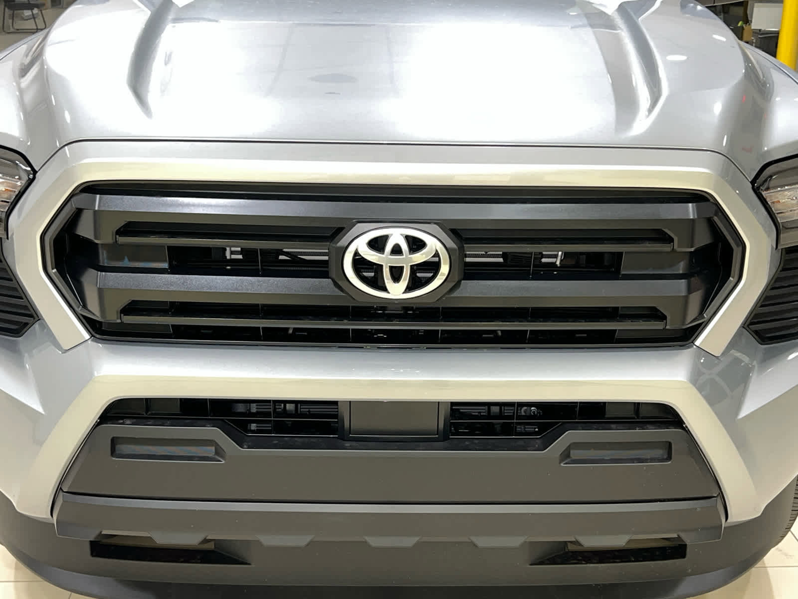 New 2026 Toyota Tacoma SR image 4