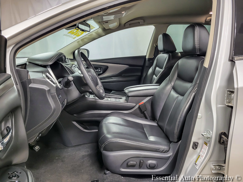 Used 2023 Nissan Murano SV AWD/4WD image 9