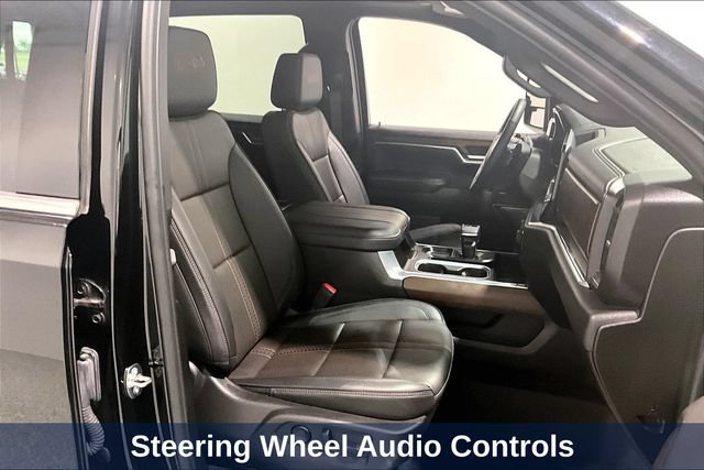 Used 2024 Chevrolet Silverado 1500 High Country w/ High Country Premium Package AWD/4WD image 40