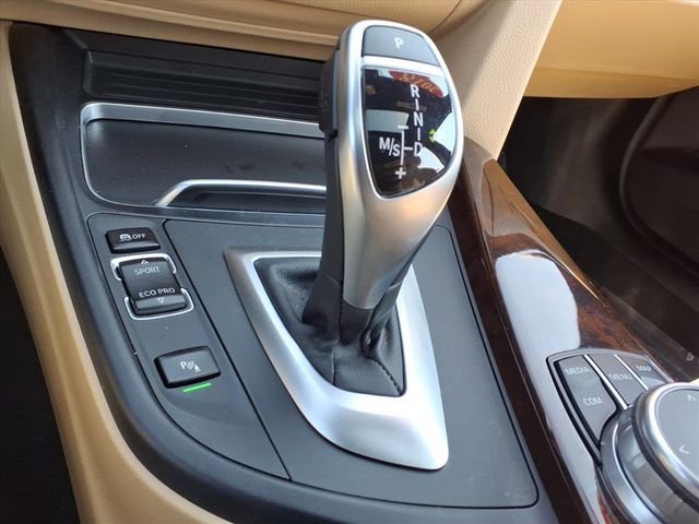 Used 2018 BMW 330i xDrive Sedan w/ Premium Package image 28