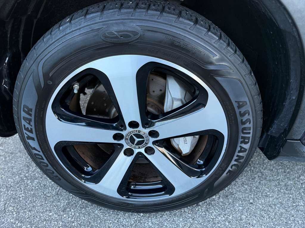 Used 2019 Mercedes-Benz GLC 350e 4MATIC image 39