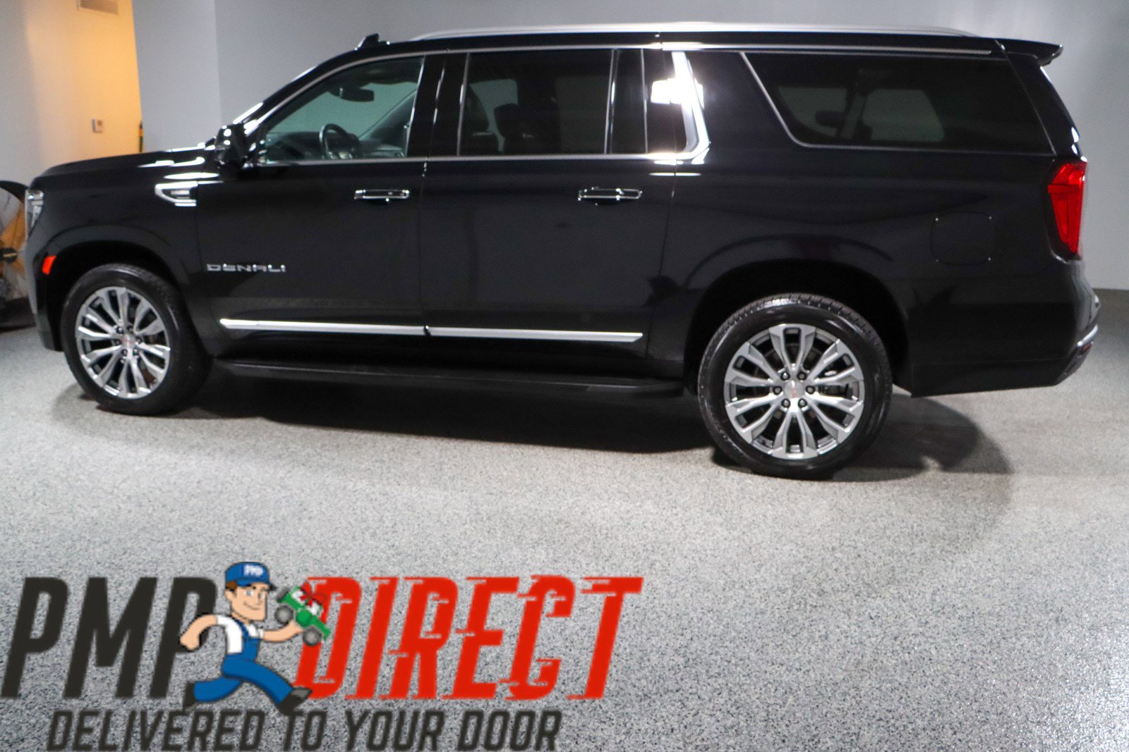 Used 2024 GMC Yukon XL Denali image 10