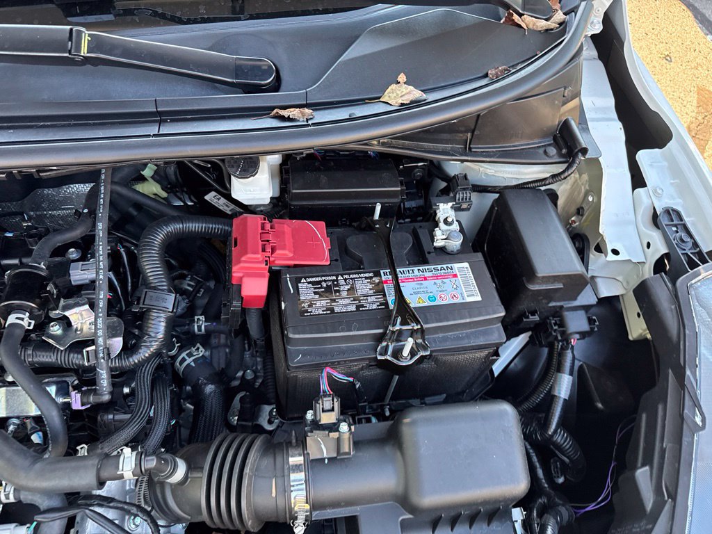 Used 2025 Nissan Versa SV w/ Trunk Package FWD image 42