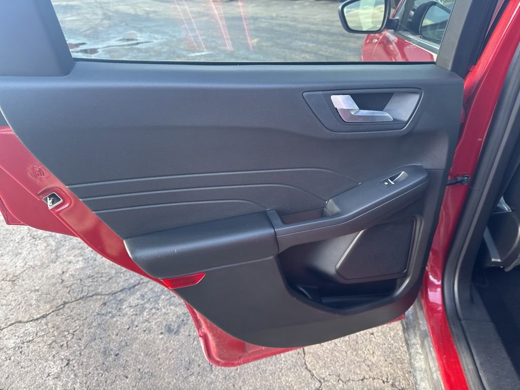 Certified 2023 Ford Escape ST-Line w/ Tech Pack #1 image 35