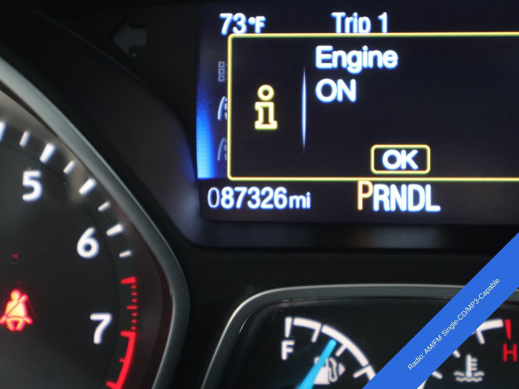 Used 2015 Ford Focus SE w/ SE Cold Weather Package FWD image 4