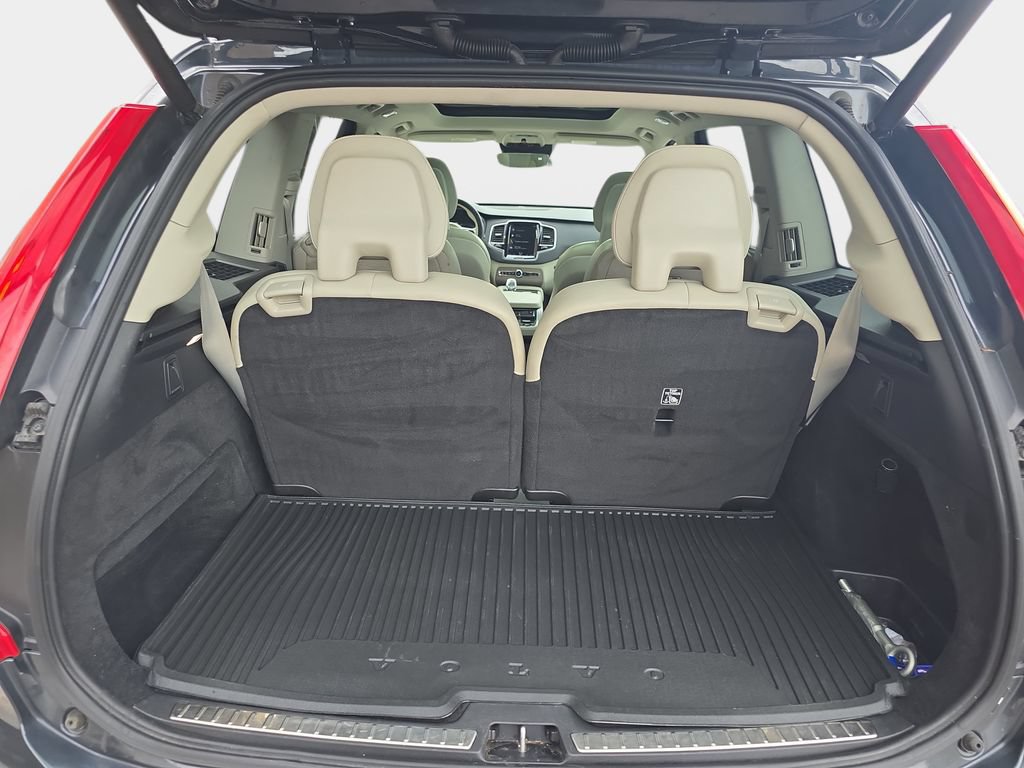 Used 2021 Volvo XC90 T8 Inscription w/ Advanced Package AWD/4WD image 14