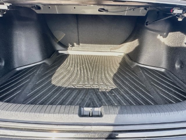 Certified 2023 Honda Accord EX image 29