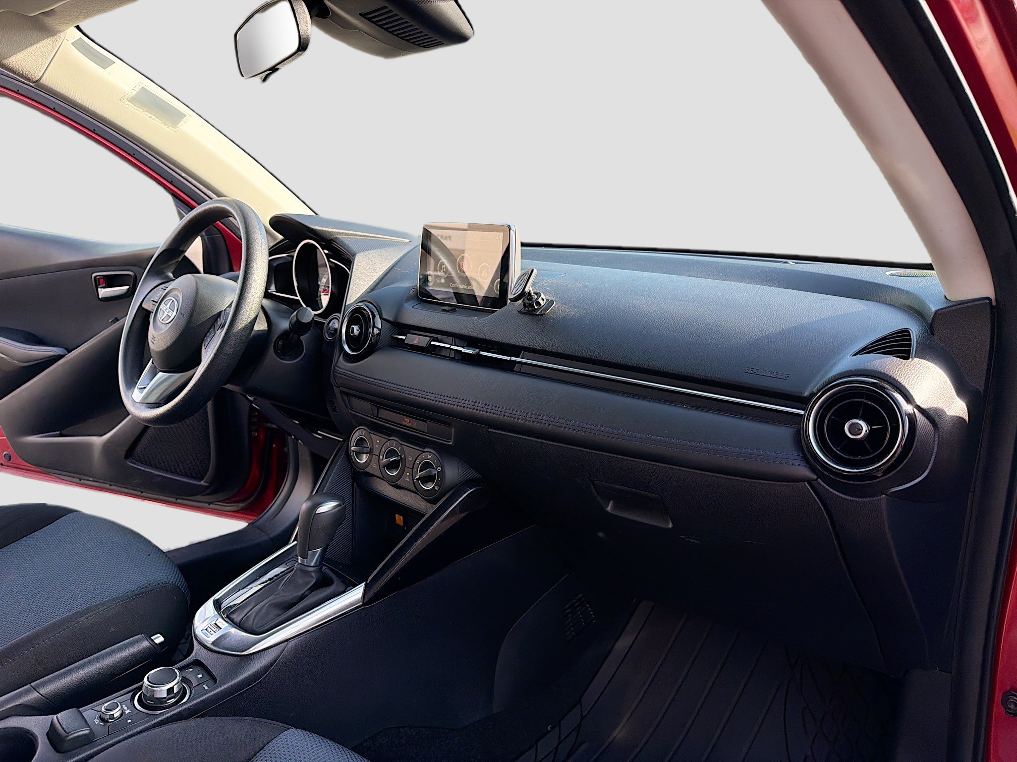 Used 2016 Scion iA FWD image 5