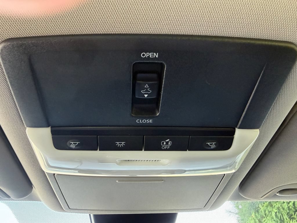 Used 2020 Nissan Altima 2.5 SR w/ Premium Package AWD/4WD image 24