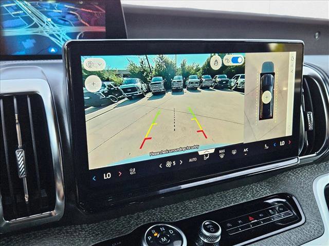 New 2025 Ford Expedition Tremor image 12