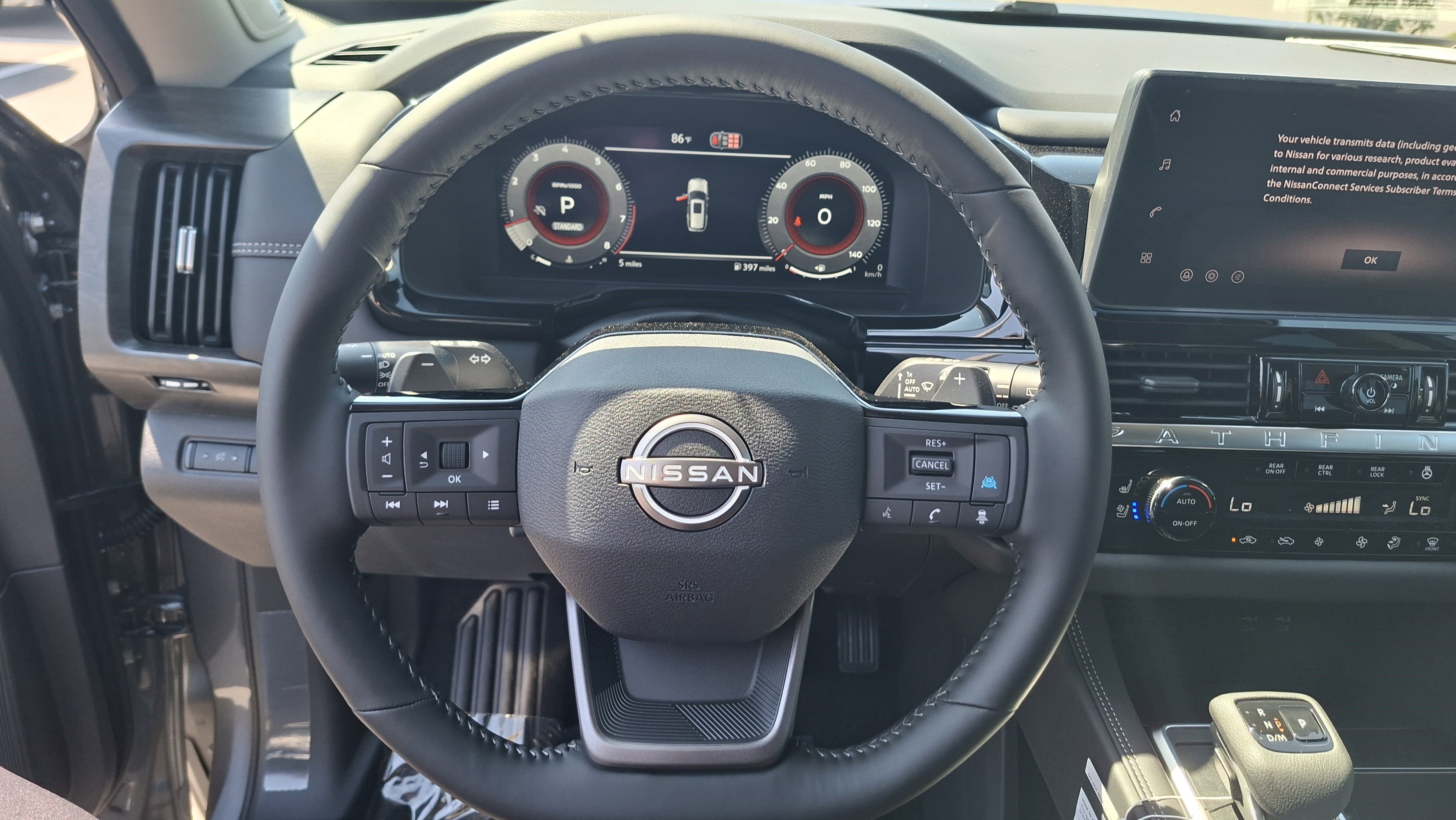 New 2026 Nissan Pathfinder Platinum image 7