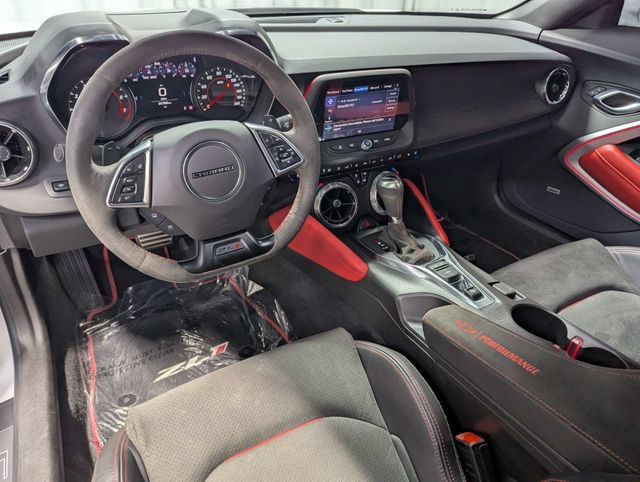 Used 2022 Chevrolet Camaro ZL1 RWD image 6