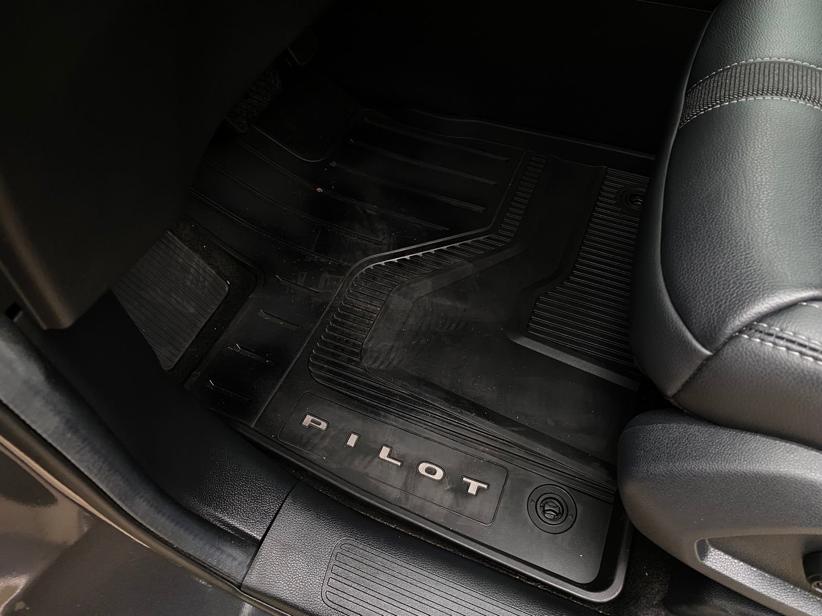 Used 2024 Honda Pilot EX-L image 12