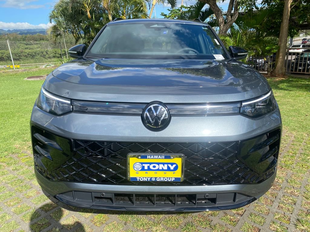 New 2026 Volkswagen Tiguan SE R-Line FWD image 20