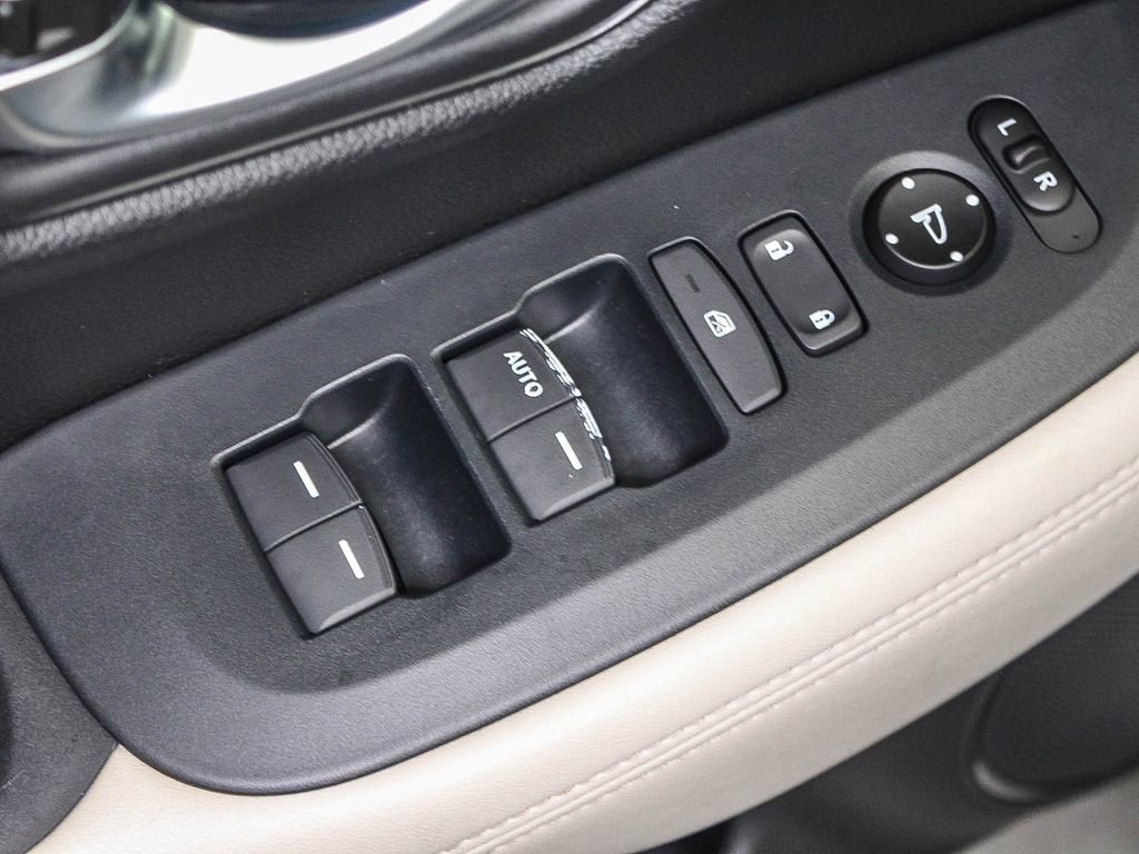 Used 2023 Honda HR-V LX image 21