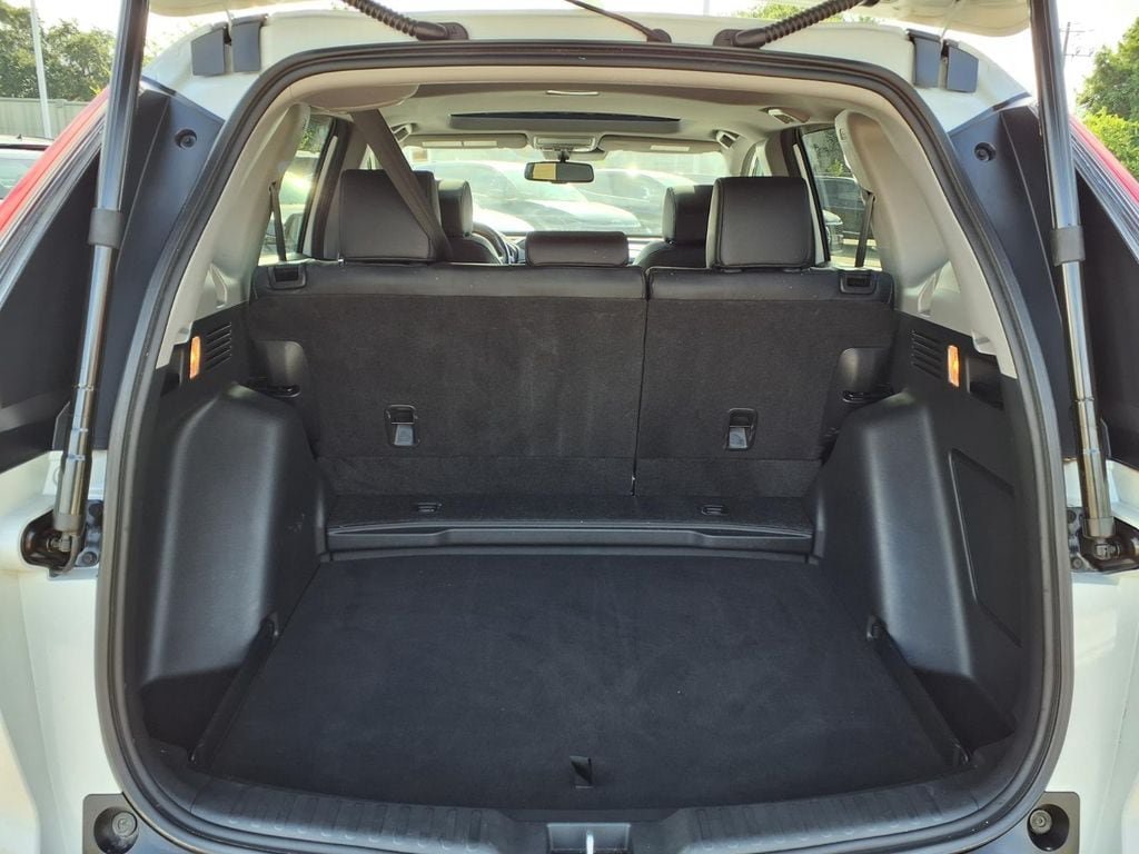 Used 2022 Honda CR-V Touring image 13