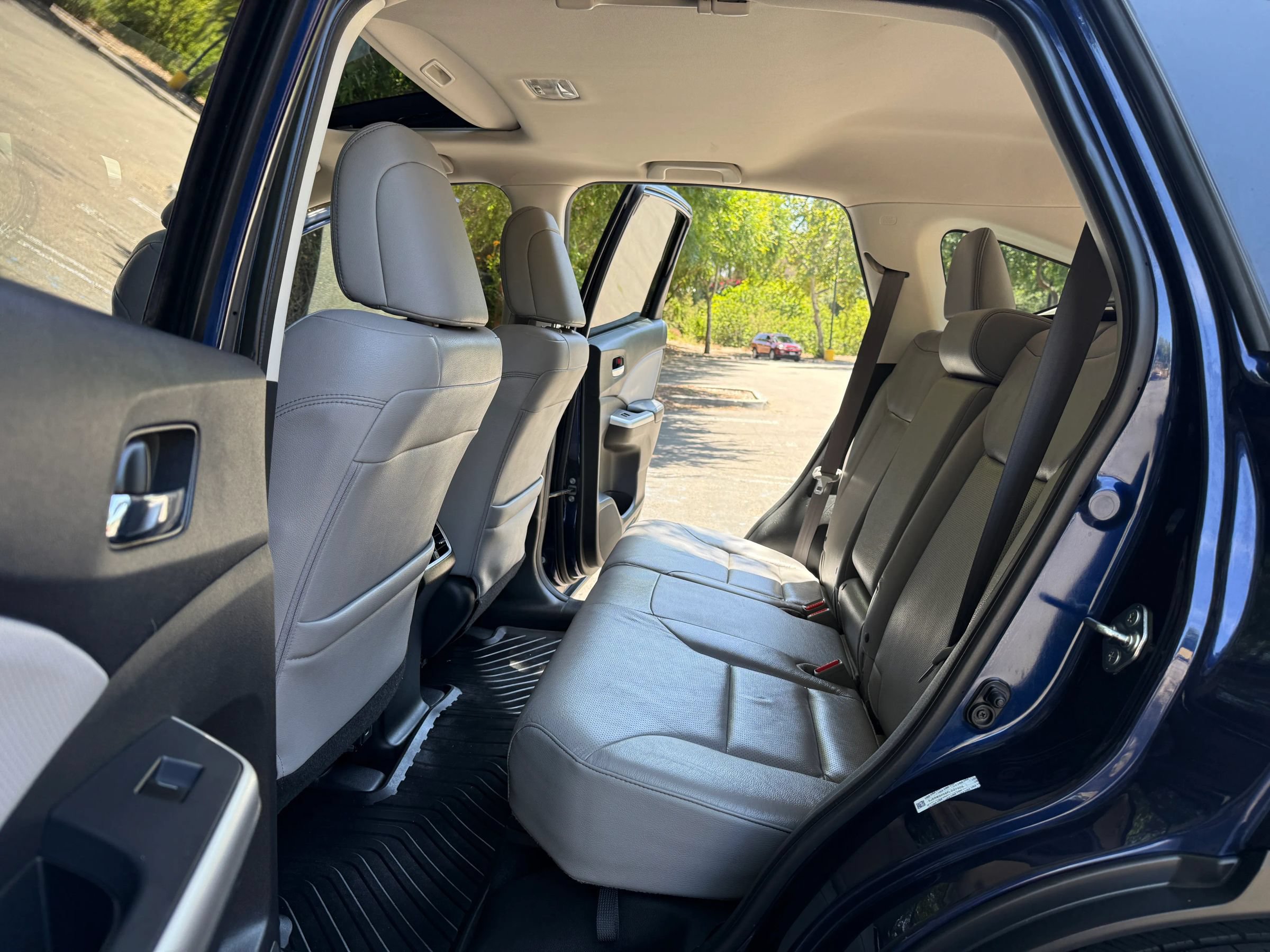 Used 2015 Honda CR-V Touring image 21
