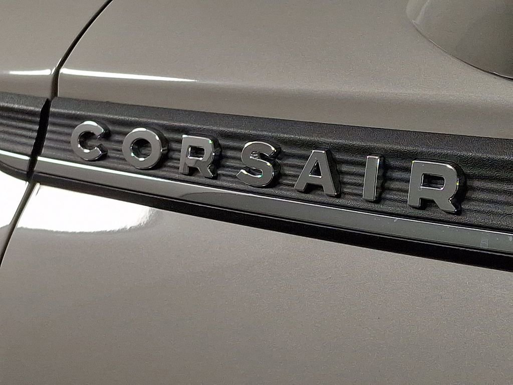 Used 2022 Lincoln Corsair AWD w/ Equipment Group 101A image 31