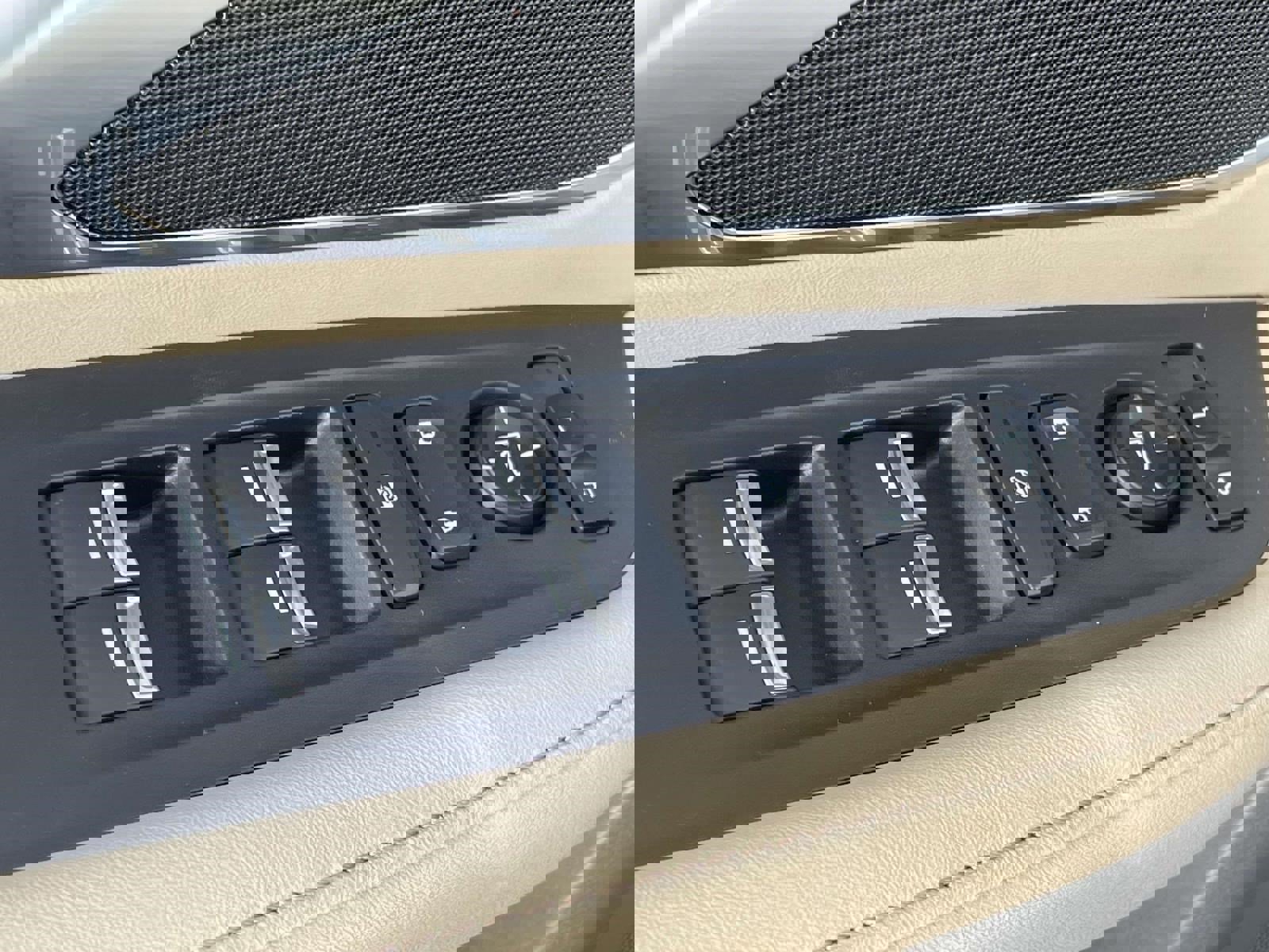 Used 2020 Acura RDX FWD image 23