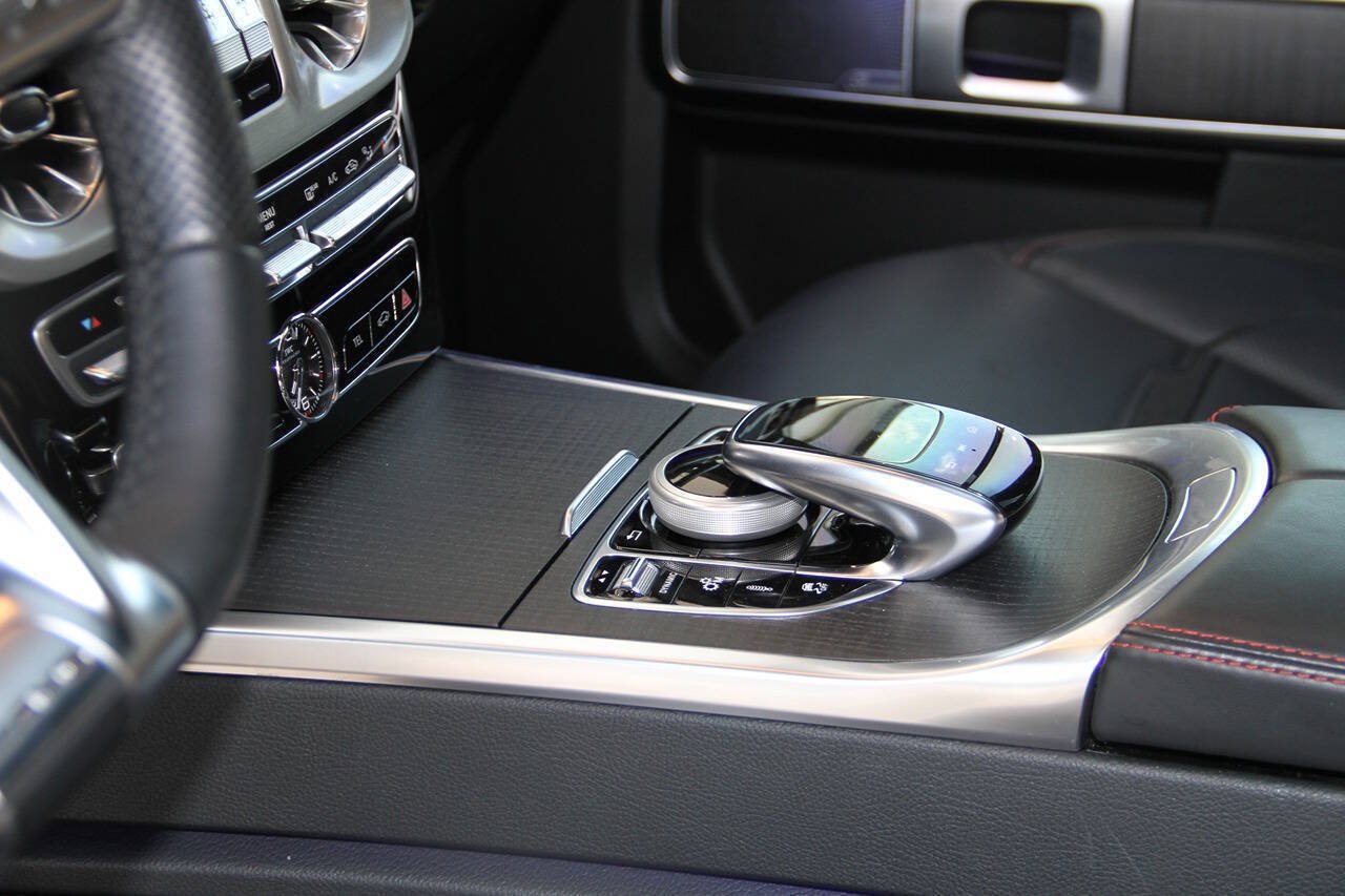 Used 2020 Mercedes-Benz G 63 AMG 4MATIC w/ G Manufaktur Interior Package image 20