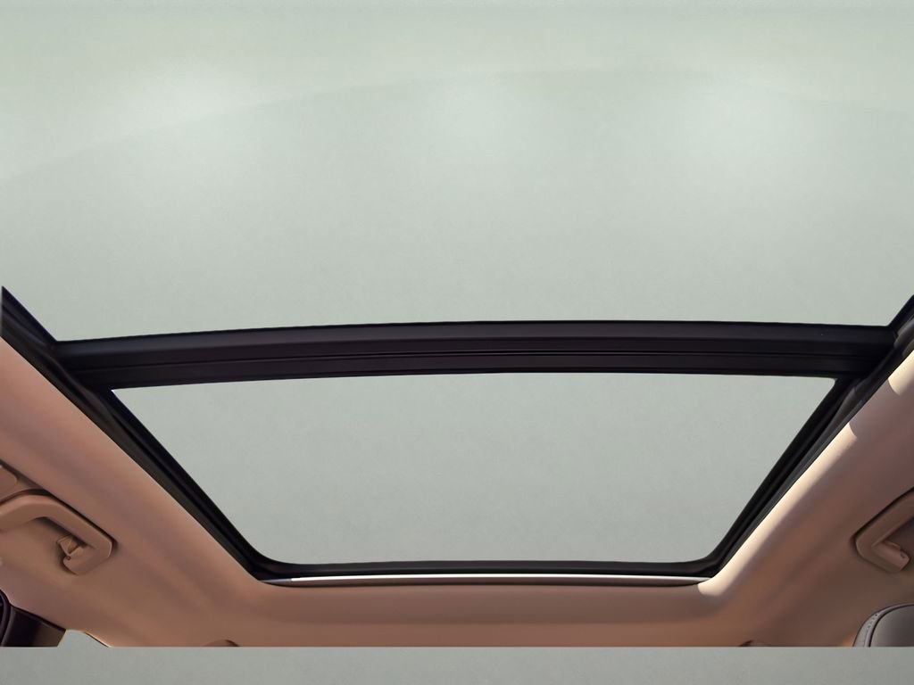 Certified 2026 Volvo XC60 B5 Plus w/ Protection Package Premier image 13