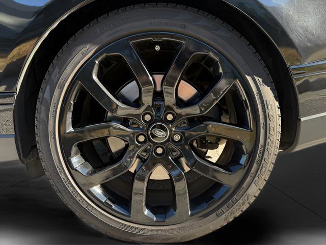 Used 2022 Land Rover Range Rover P525 Westminster Edition image 11