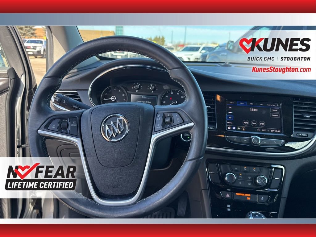 Used 2021 Buick Encore Preferred w/ Safety Package image 38
