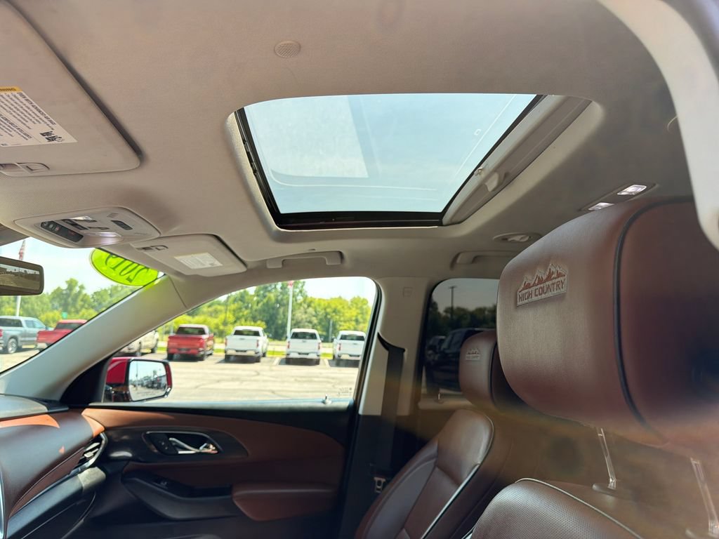 Used 2019 Chevrolet Traverse High Country AWD/4WD image 22