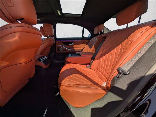 Certified 2024 Mercedes-Benz S 580e 4MATIC Sedan image 16