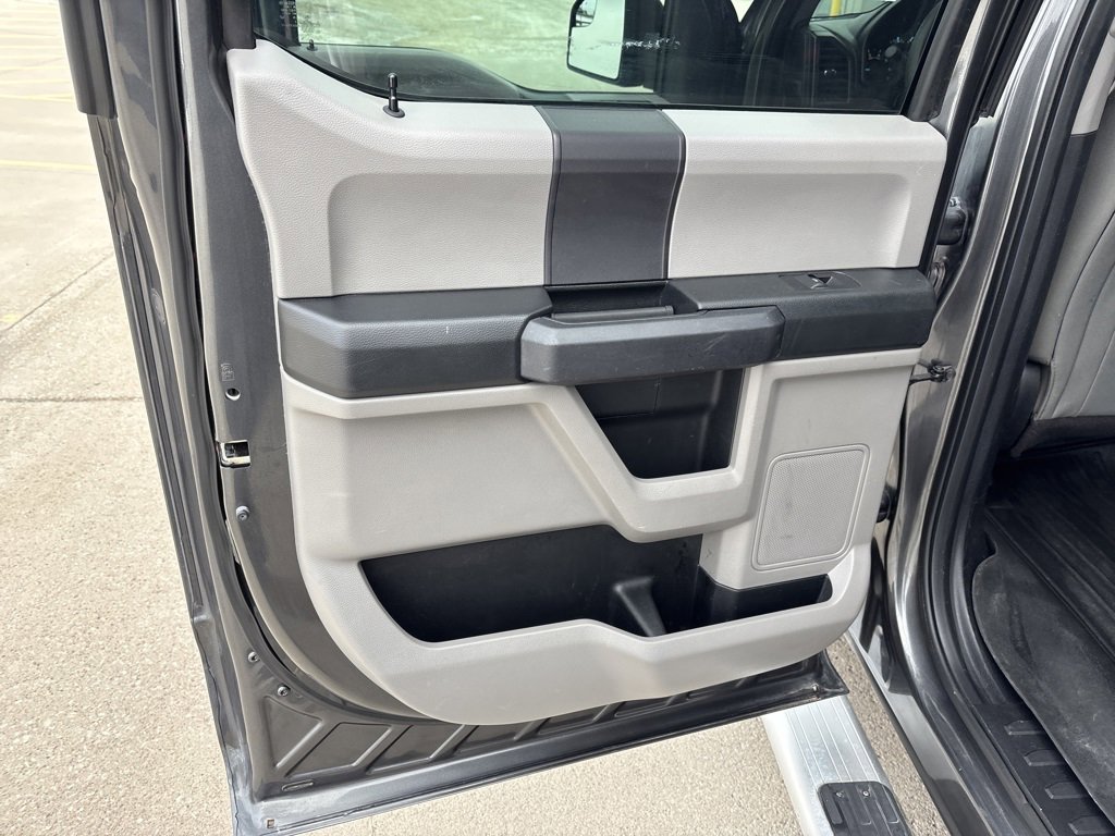 Used 2016 Ford F150 XL w/ Equipment Group 101A Mid image 28