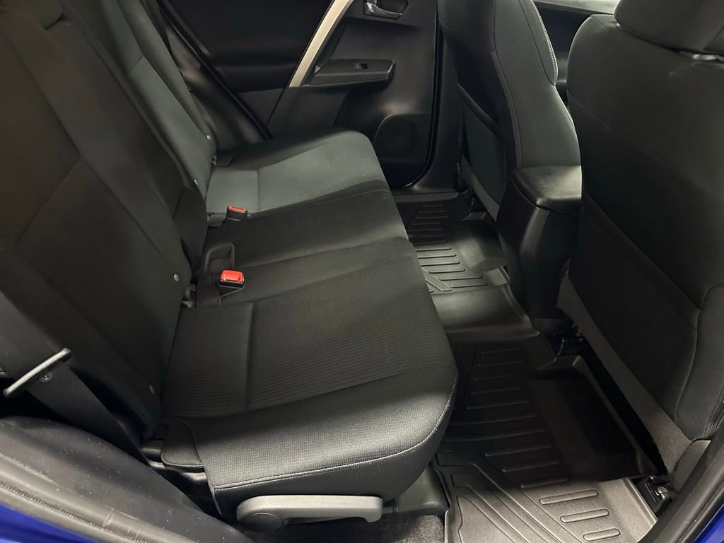 Used 2015 Toyota RAV4 XLE image 44