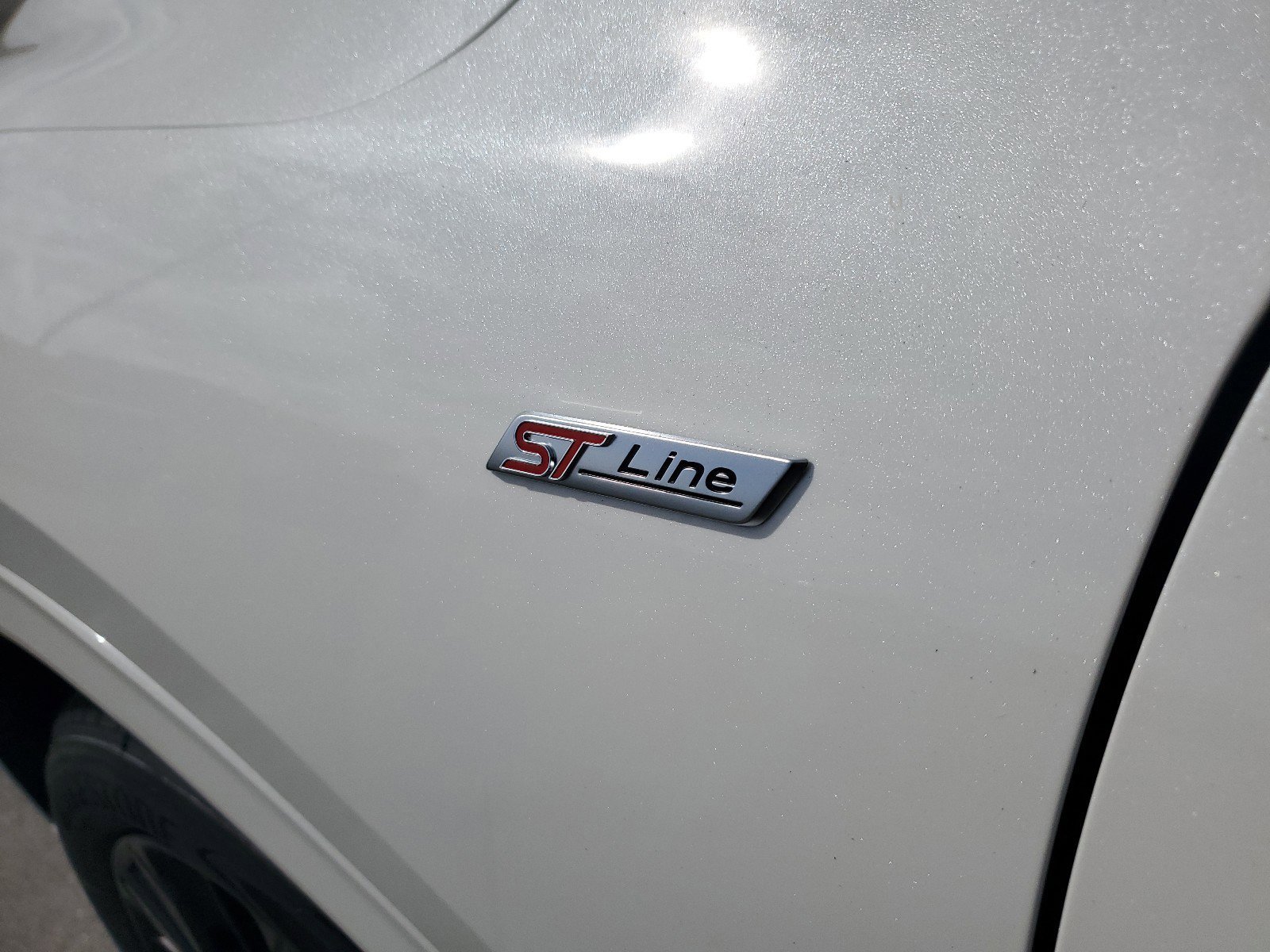 New 2024 Ford Escape ST-Line Elite image 7