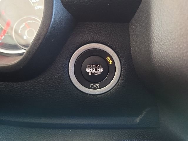 Used 2019 RAM 1500 Big Horn AWD/4WD image 16