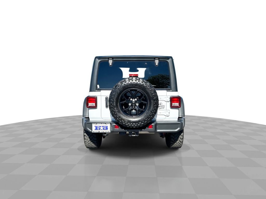 Used 2025 Jeep Wrangler Willys image 7