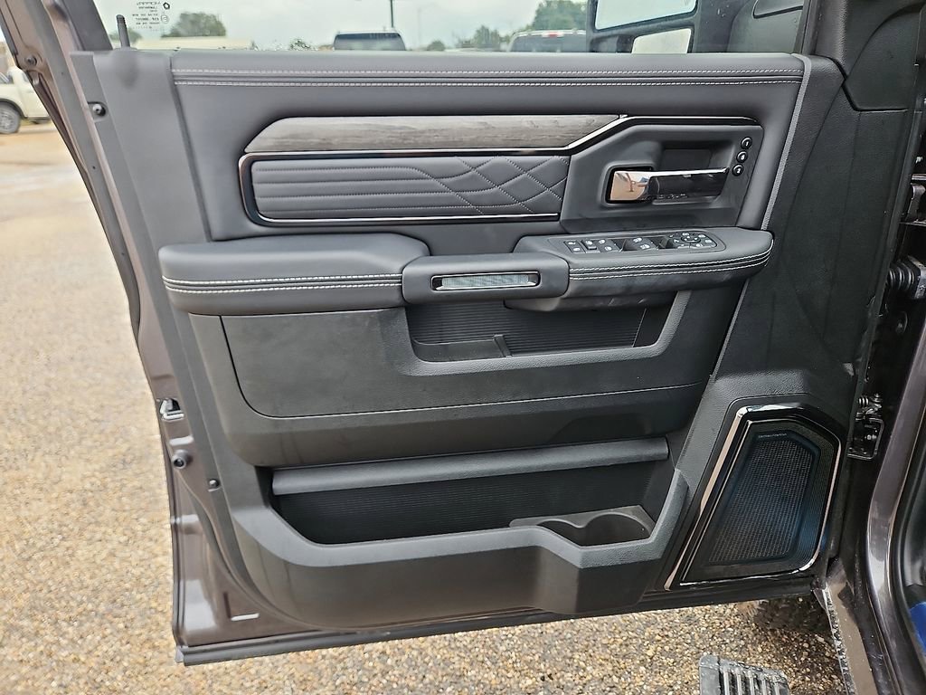 New 2026 RAM 3500 Limited image 12