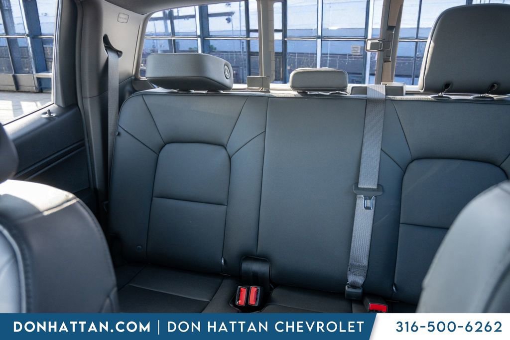 New 2026 Chevrolet Colorado W/T w/ WT Custom Package image 17