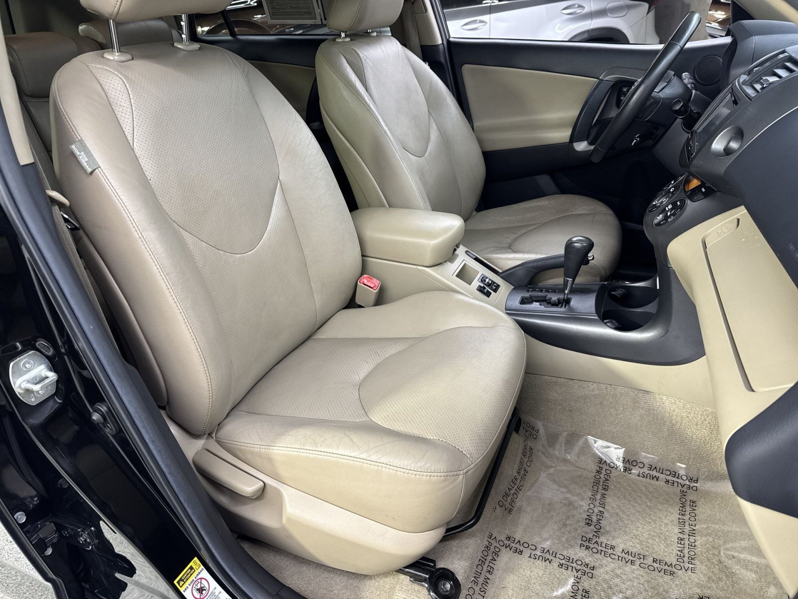 Used 2010 Toyota RAV4 Limited AWD/4WD image 40