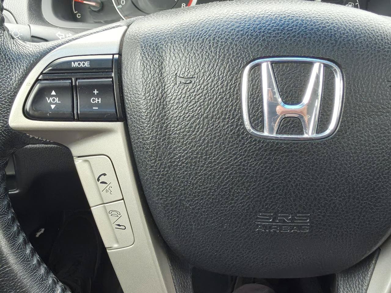 Used 2011 Honda Accord EX-L image 30