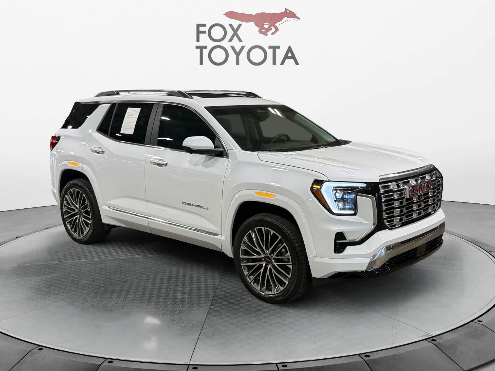 Used 2026 GMC Terrain Denali AWD/4WD image 8