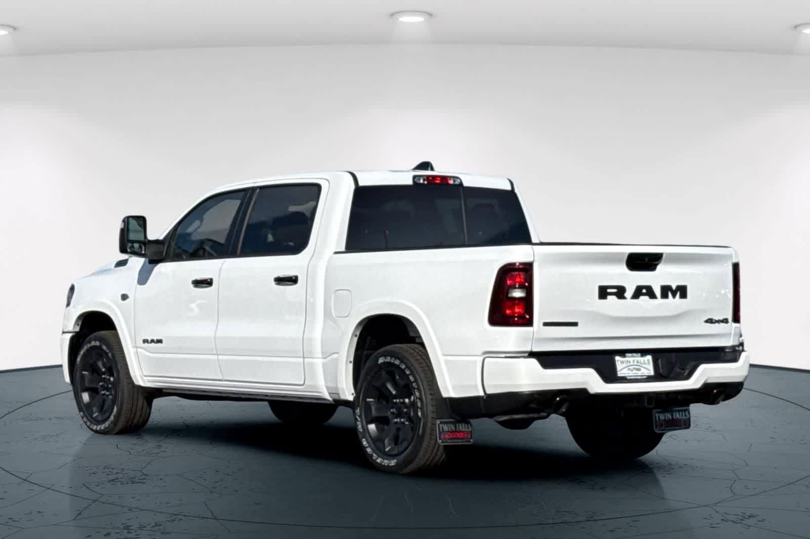 New 2026 RAM 1500 Big Horn AWD/4WD image 8