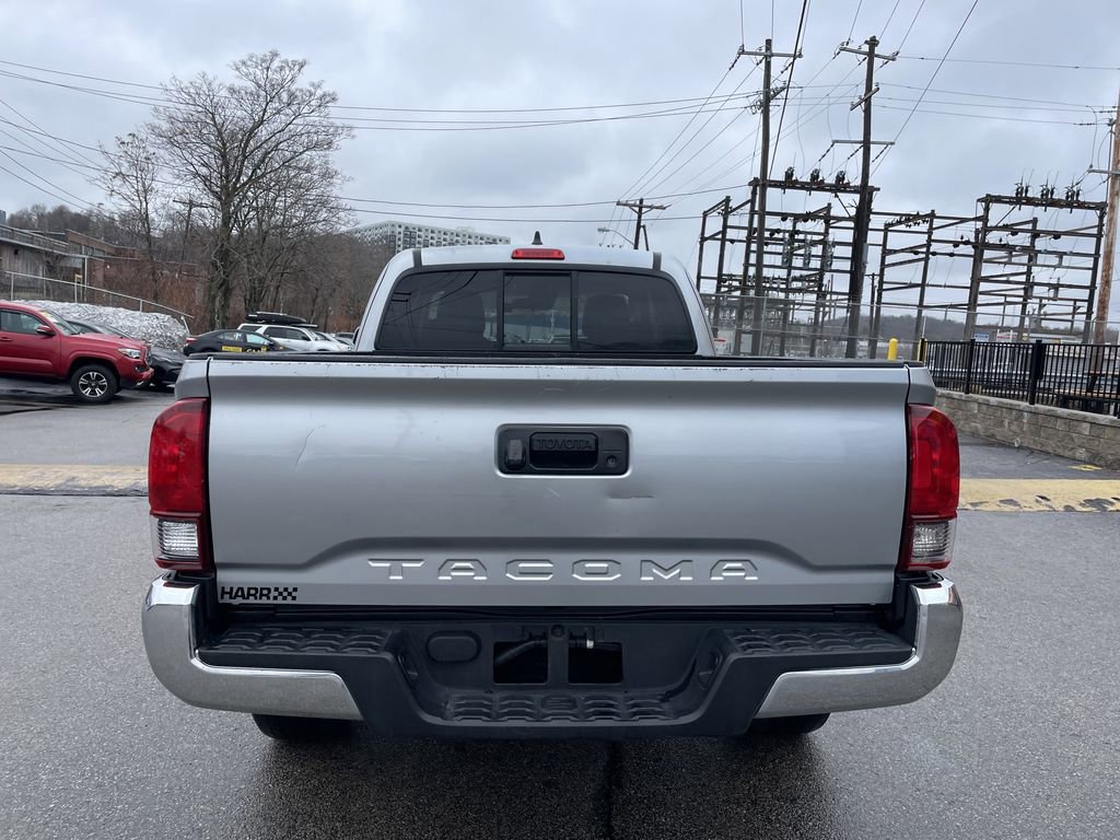 Used 2022 Toyota Tacoma SR5 image 4