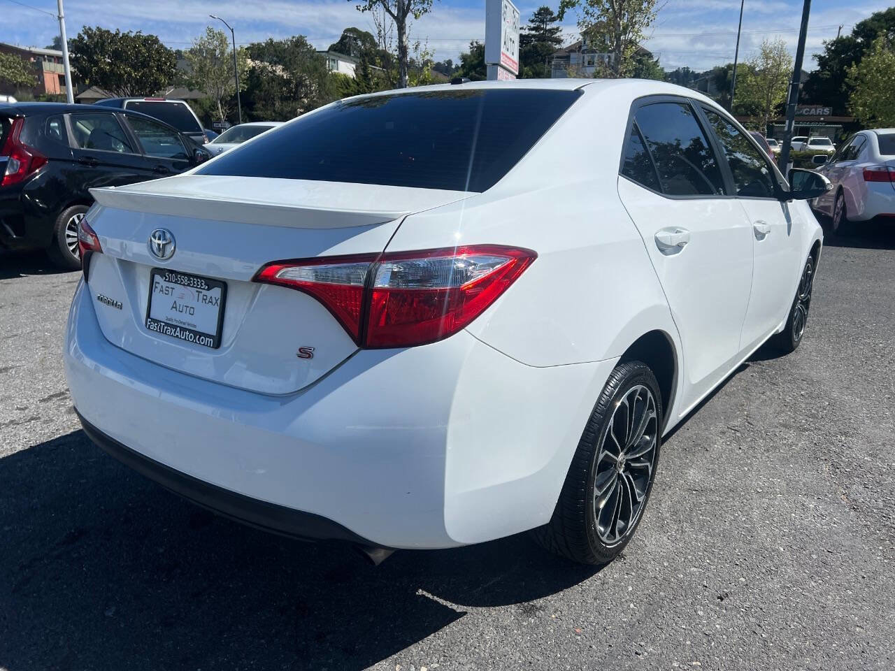 Used 2016 Toyota Corolla S w/ Driver Convenience Package image 4