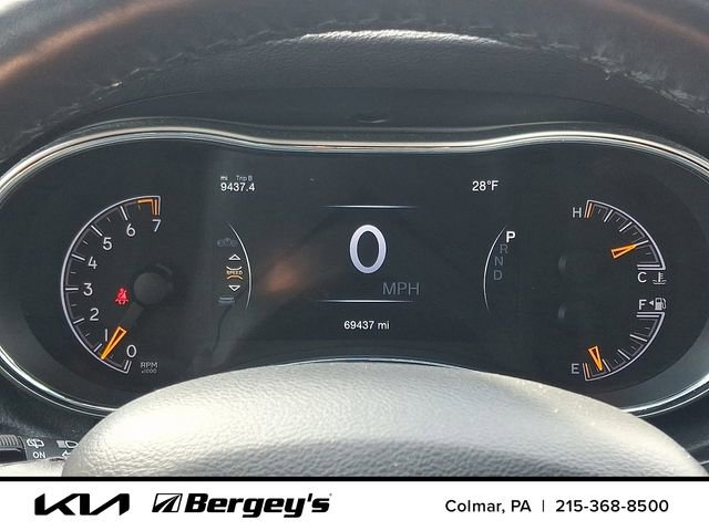 Used 2020 Jeep Grand Cherokee Altitude image 23