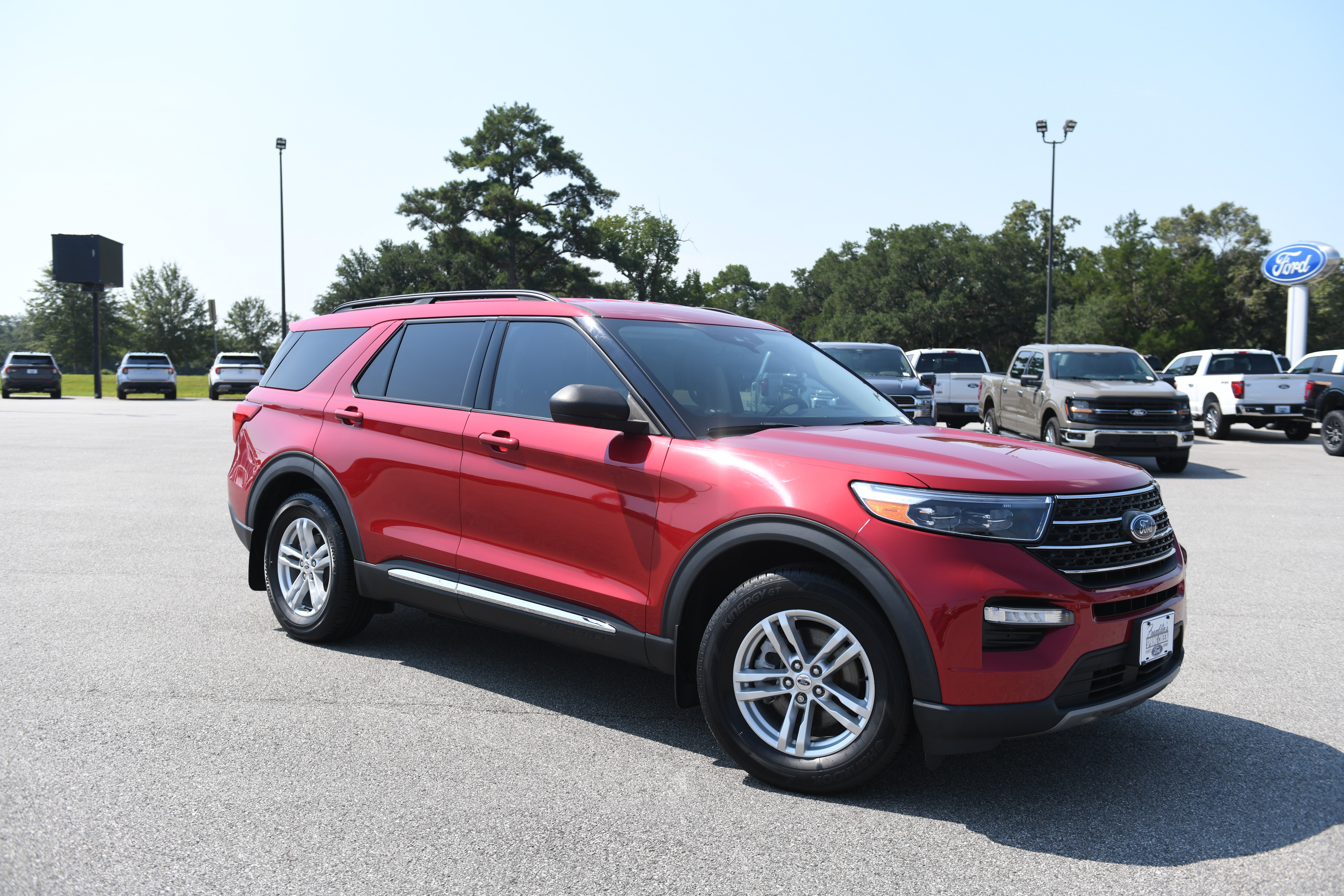 Used 2022 Ford Explorer XLT w/ Equipment Group 202A
