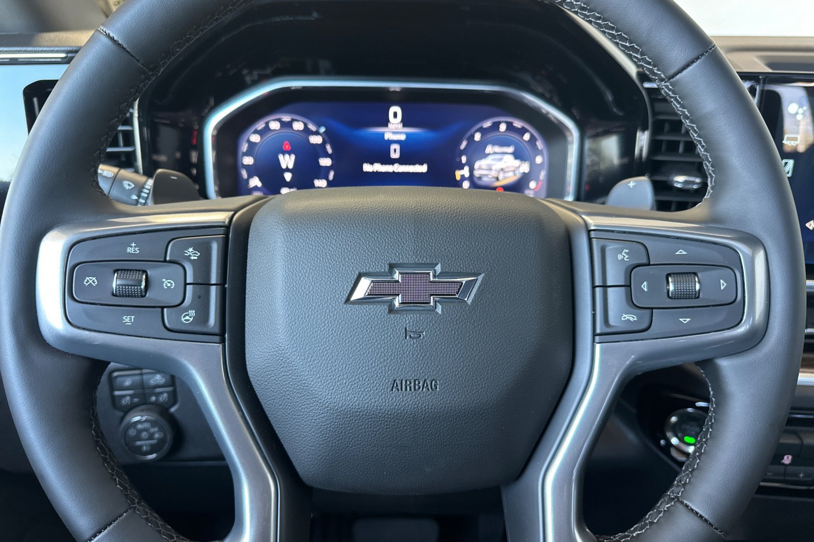 New 2026 Chevrolet Silverado 1500 RST w/ Z71 Off-Road Package AWD/4WD image 24