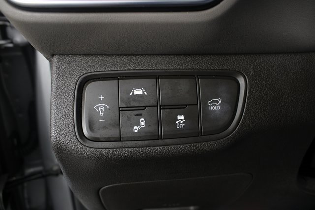 Used 2020 Hyundai Santa Fe Limited image 9