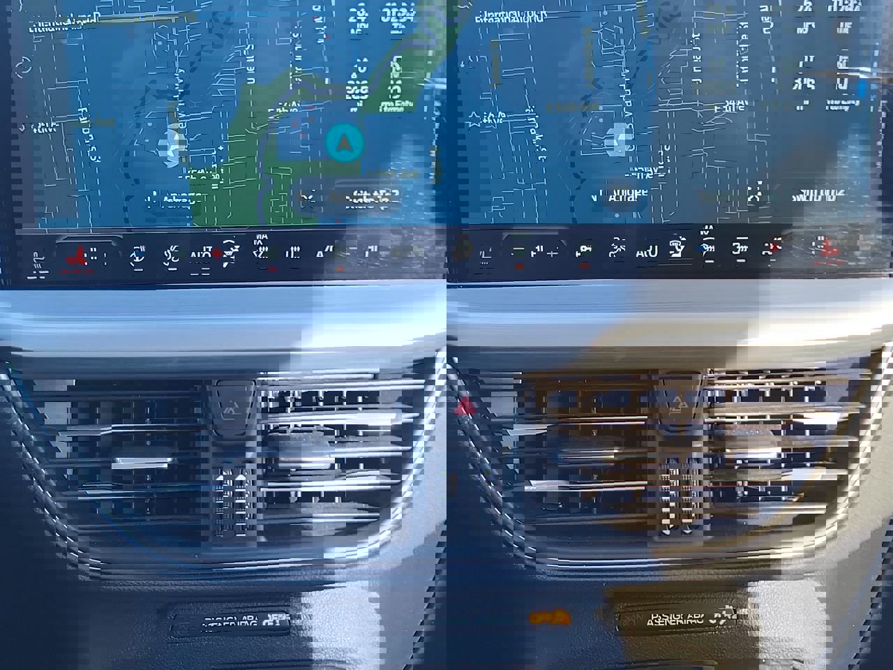 Used 2024 Ford Escape Platinum image 20