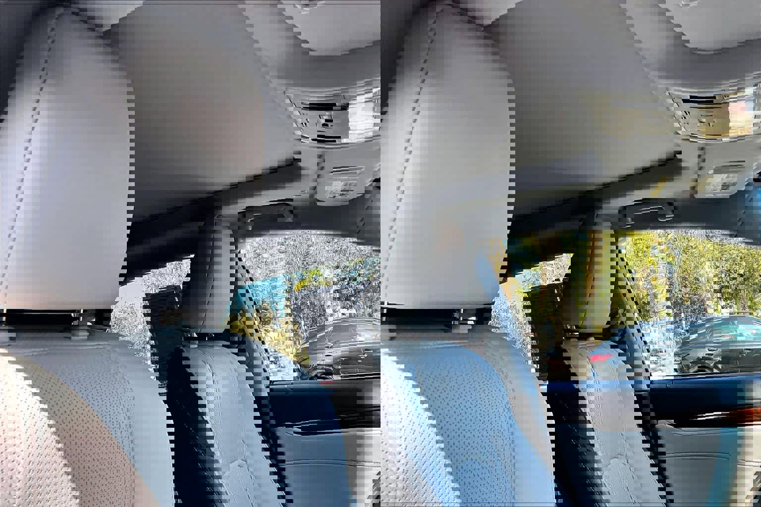 Used 2018 Lexus RX 450h AWD w/ Premium Package image 14